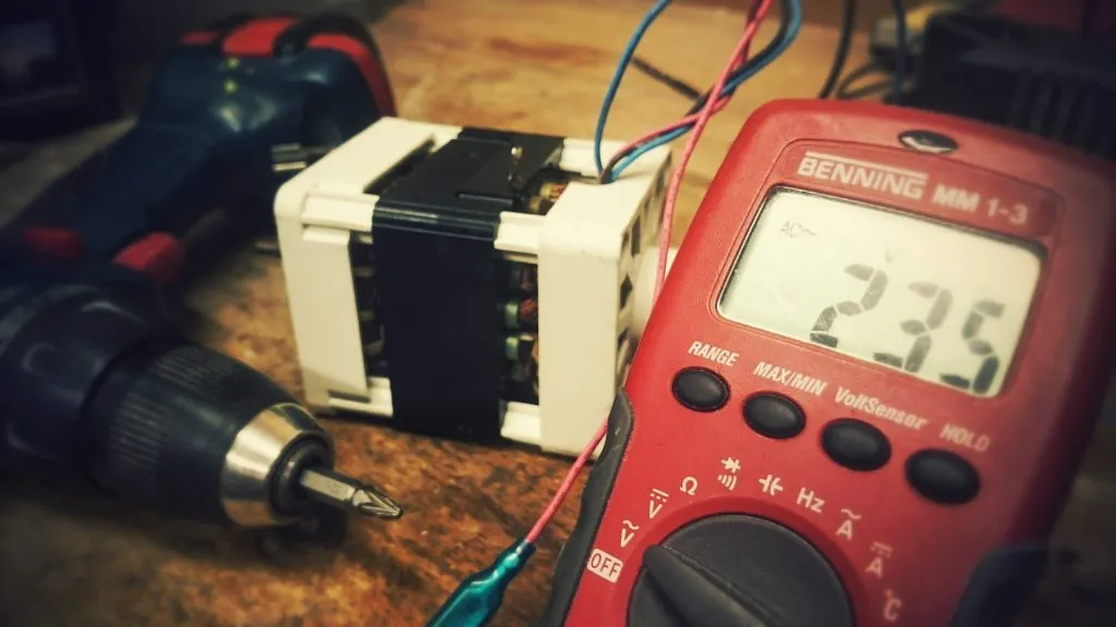 Testing the Resistance of the capacitor through Multimeter
