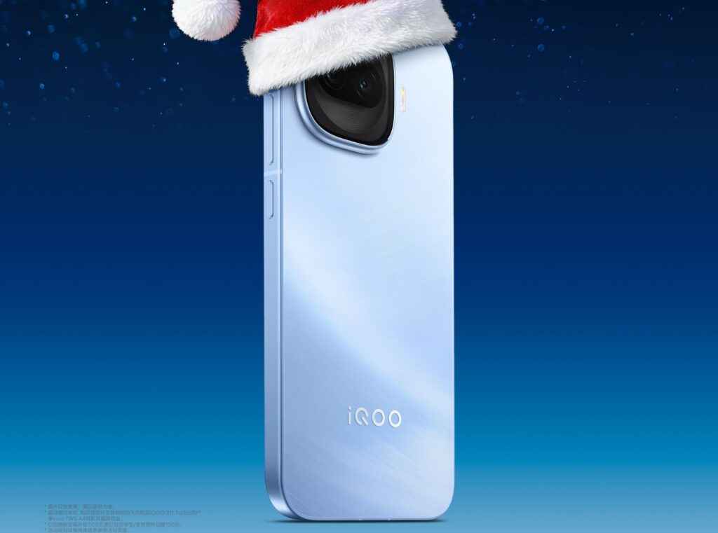 iQOO Z11 Turbo black color rear view with camera module